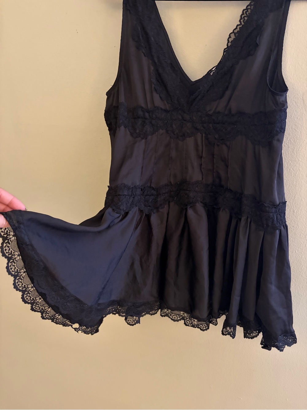 Free People Black Lace Trim V-Neck Women's Top - Picture 4 of 8